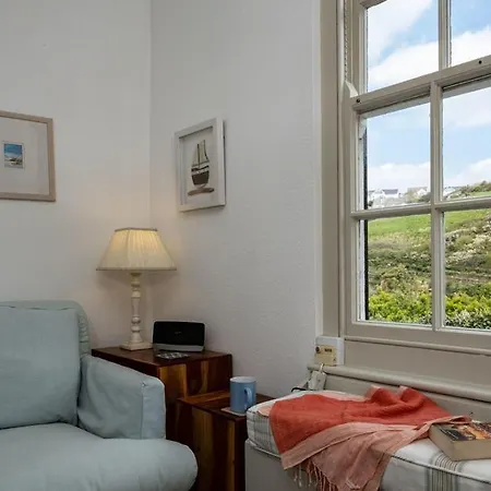 Holiday home April *
