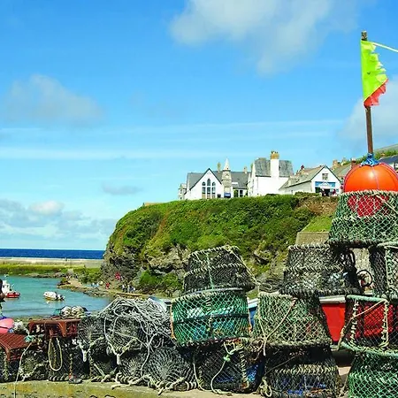 April * Port Isaac